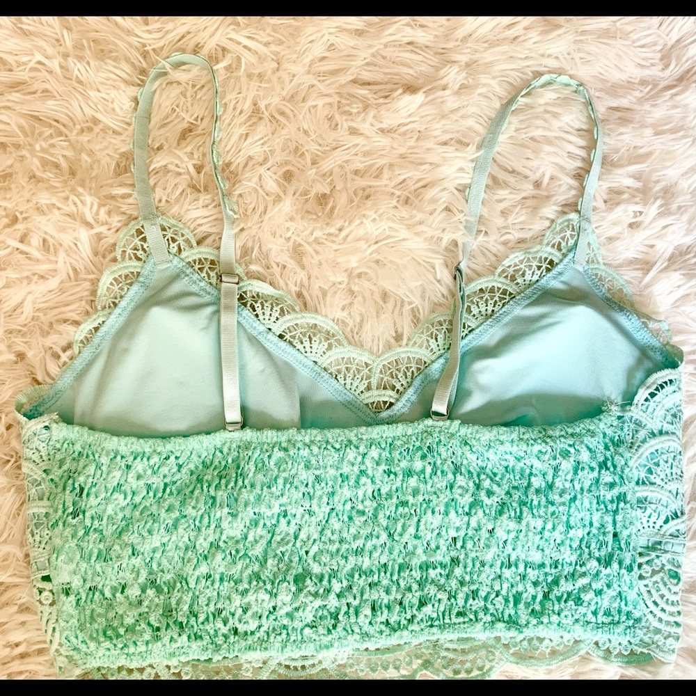 Lacey Bralettes are back!!!! - Picture 5 of 7